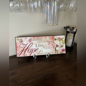 Expression Wall Art Wall Decor Learn Live Hope Sign